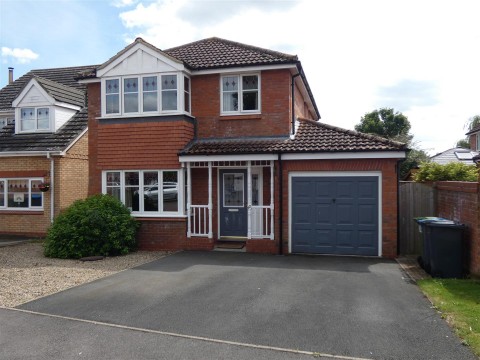 View Full Details for 42 Peirse Close, Bedale