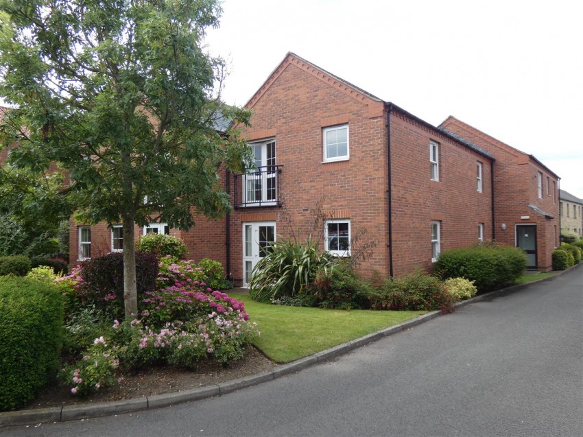 Images for 19 Greendale Court, Bedale